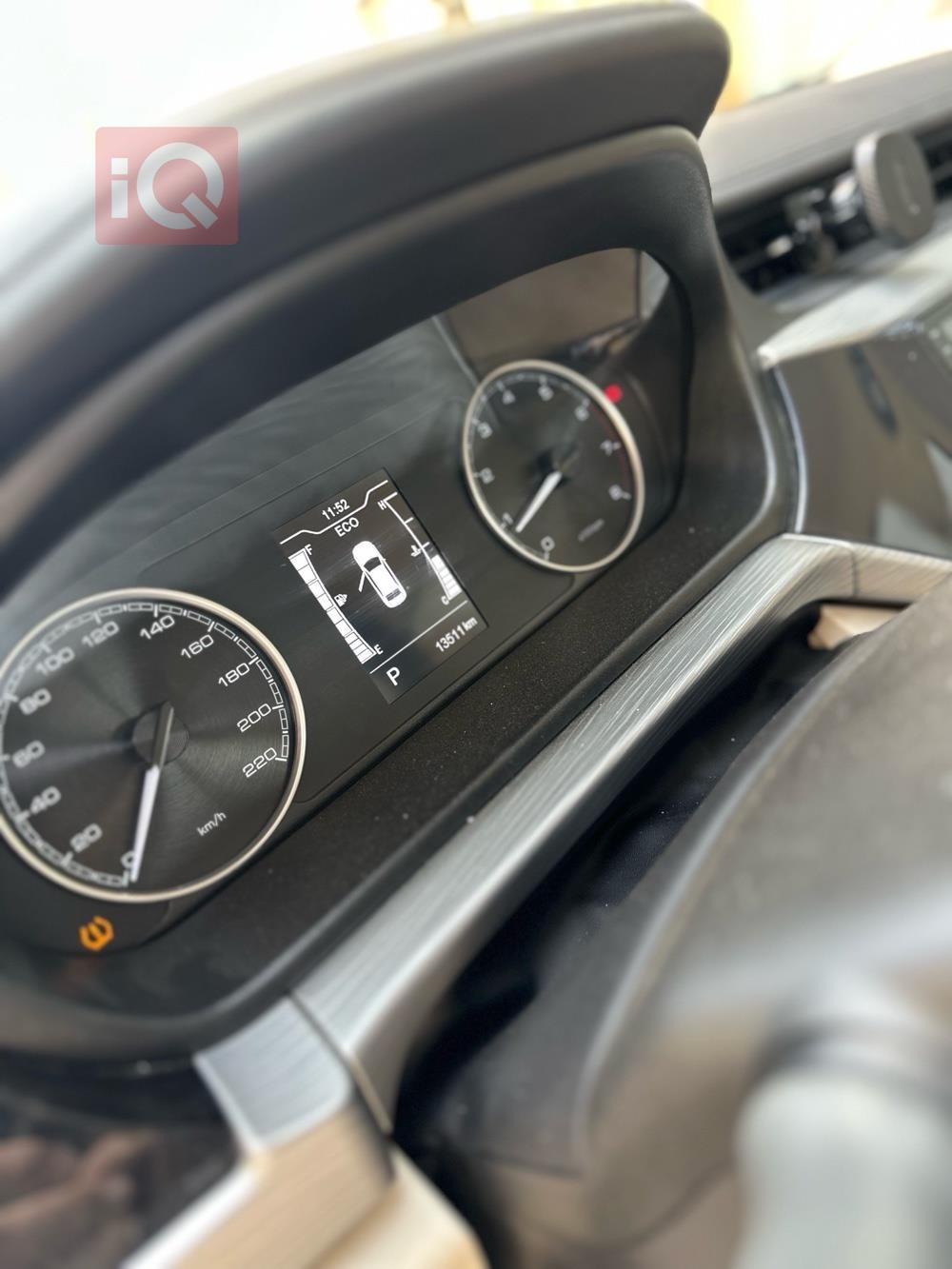 شێری ئەریزۆ 5